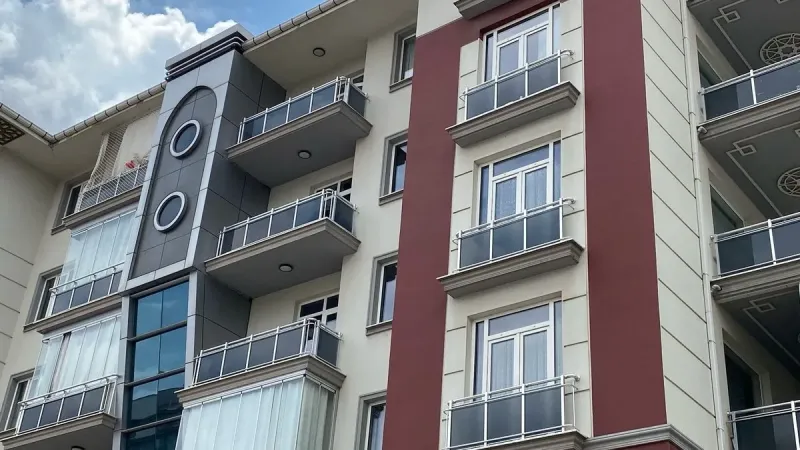 Konya'da Korkunç Ölüm! 2 Yaşındaki Oğuz Kağan Balkondan Düştü