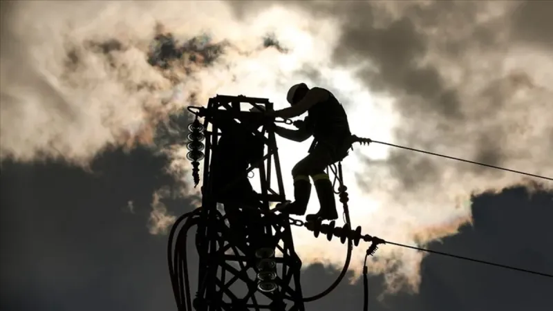 İstanbul'da Elektrik Kesintisi Alarmı! Hangi İlçeler Karanlıkta Kalacak?