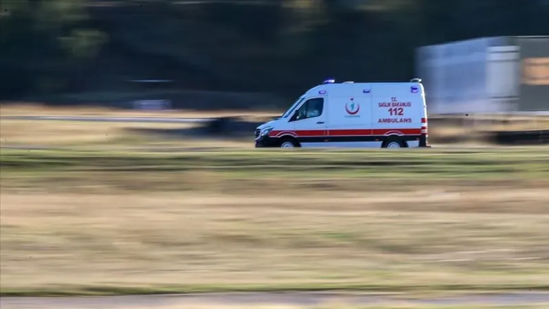 Bayram tatiline giderken mola vermişlerdi: Devrilen salıncak minik çocuğun sonu oldu!