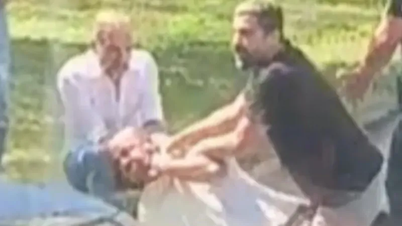 Uşak'ta Kan Donduran Olay! Kemerle Boğmaya Kalktılar!