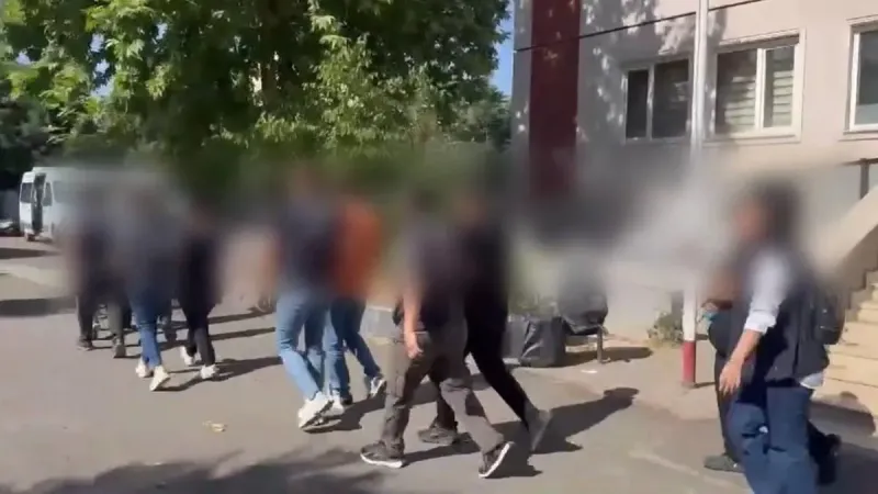 Diyarbakır'da Şok Operasyon! 330 Milyonluk Vurgun Çetesi Çökertildi!