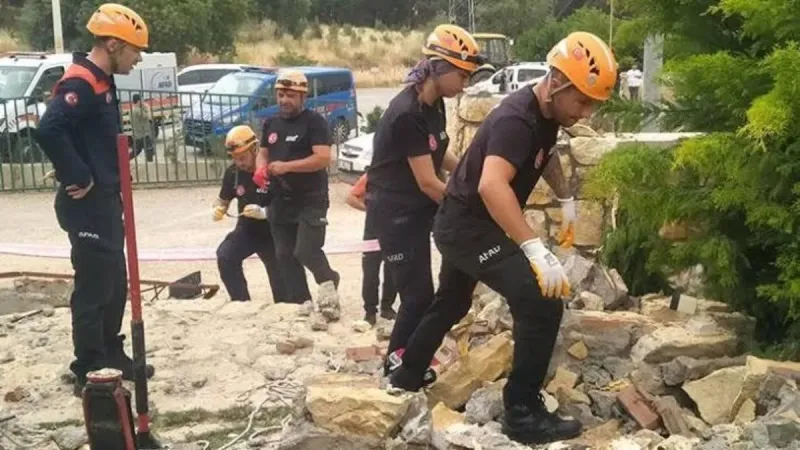Düğün salonu faciasında ölü sayısı 2’ye yükseldi! Beton kemerin altında kalan doktorun eşi de öldü!