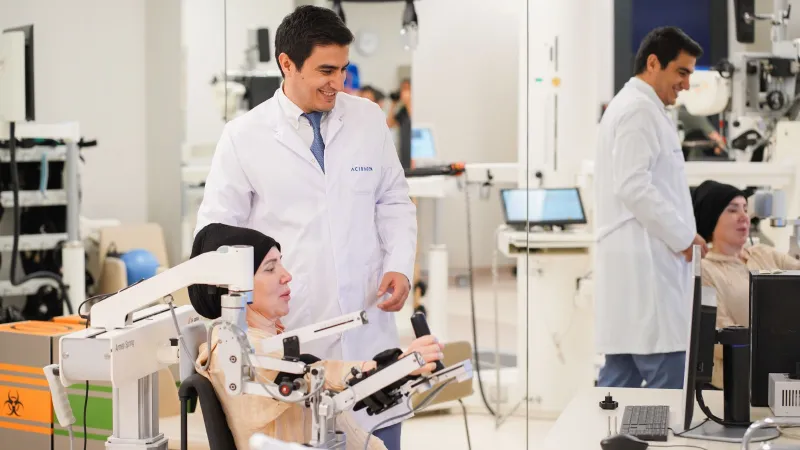 Felç Kabusu Bitti Mi? Robotik Tedavi ile Yeni Umut!