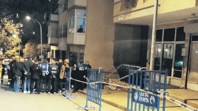 Kartal'da Korkutan Çatlak! Bina Neden Tahliye Edildi?