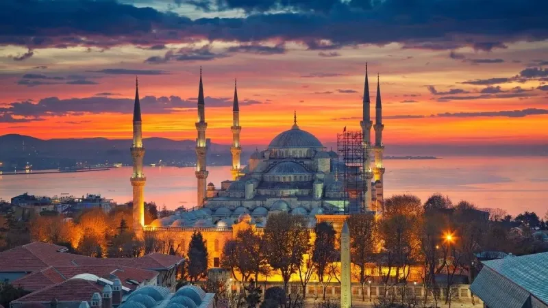 Mevlid Kandili 2025: Bu Gece Ne Oldu? Faziletleri Şaşırtacak!