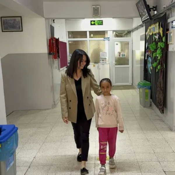 Öğretmenden Hayat Kurtaran Müdahale! O Anlar Kamerada