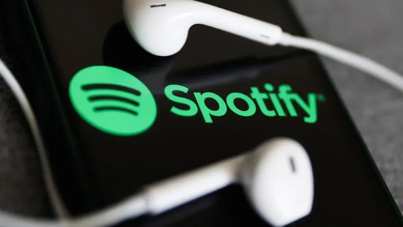 Spotify Türkiye'den Kaçıyor Mu? Bakanlık'tan Şok Açıklama!