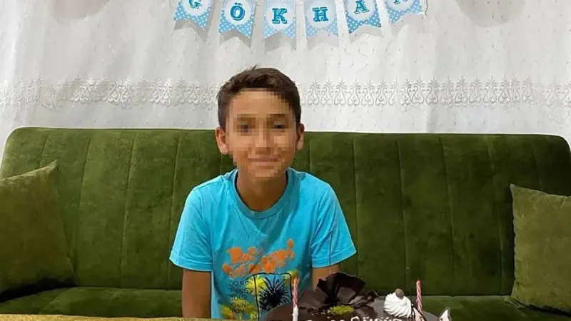 Flaş Haber: Otomobil Bisikletli Çocuğu Ezdi! Türkiye Yasta!