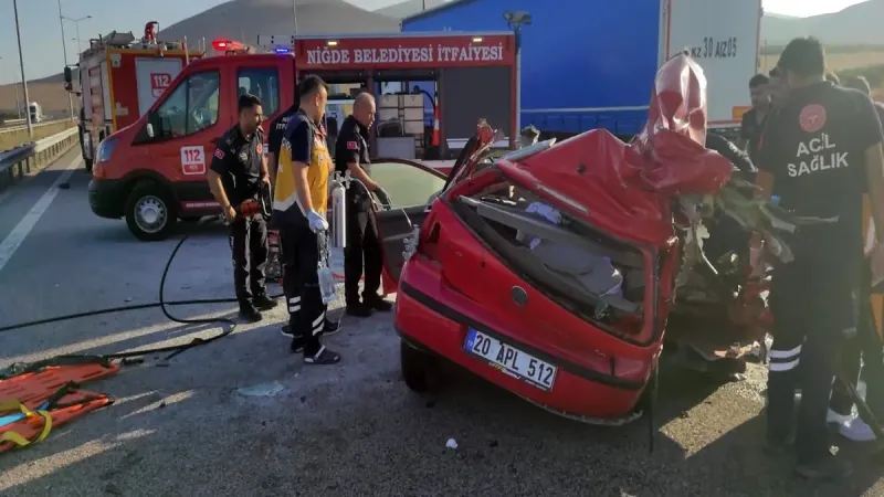 Niğde'de Feci Kaza! Otoyolda 2 Ölü, 3 Yaralı! Şok Detaylar