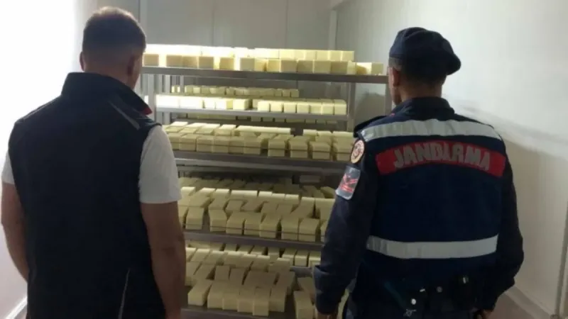 5 Ton Kaşar Alarmı! Tarihi Geçmiş Peynir Operasyonu!