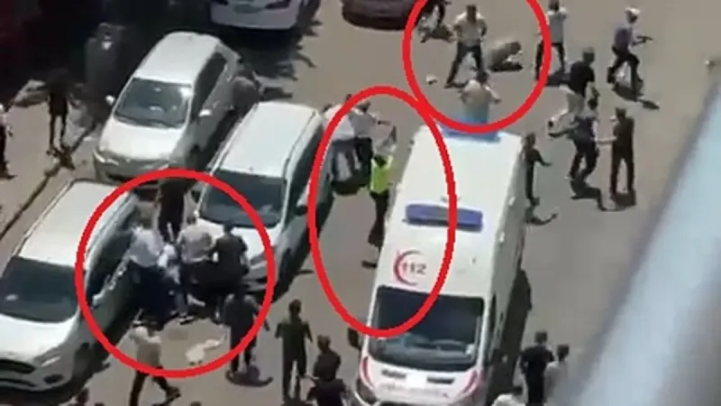 Siirt’te iki aile arasında bıçaklı kavga: 4 kişi yaralandı!