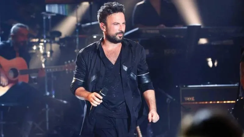 Tarkan'dan Yeni Şarkı Bombası: "Dönmüyor Giden" Yayında!